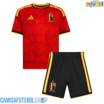 Camisa de time de futebol Bélgica Alexis Saelemaekers #22 Replicas 1º Equipamento Infantil Mundo 2026 Manga Curta (+ Calças curtas)